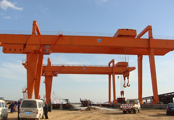 通用门式起重机