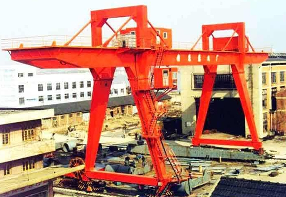 通用门式起重机